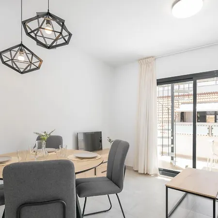 Apartment Atico 2 Junto A La Playa By Renthas *