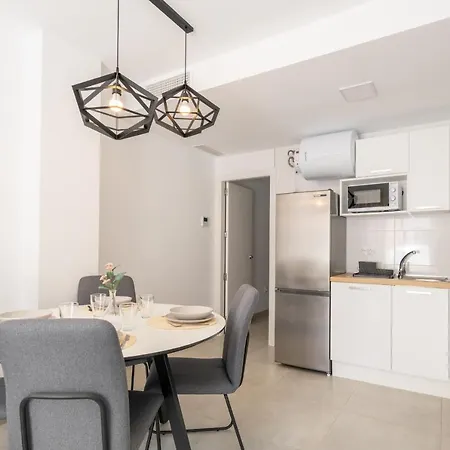 Atico 2 Junto A La Playa By Renthas Apartment *